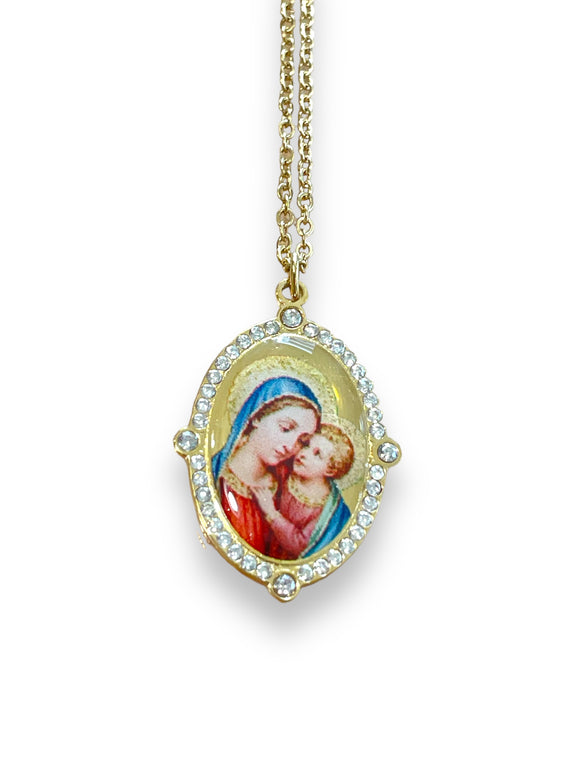 Medalla Virgen con Niño Circonitas y color